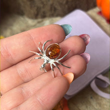 Load image into Gallery viewer, Amber Spider 925 Sterling Silver Brooch
