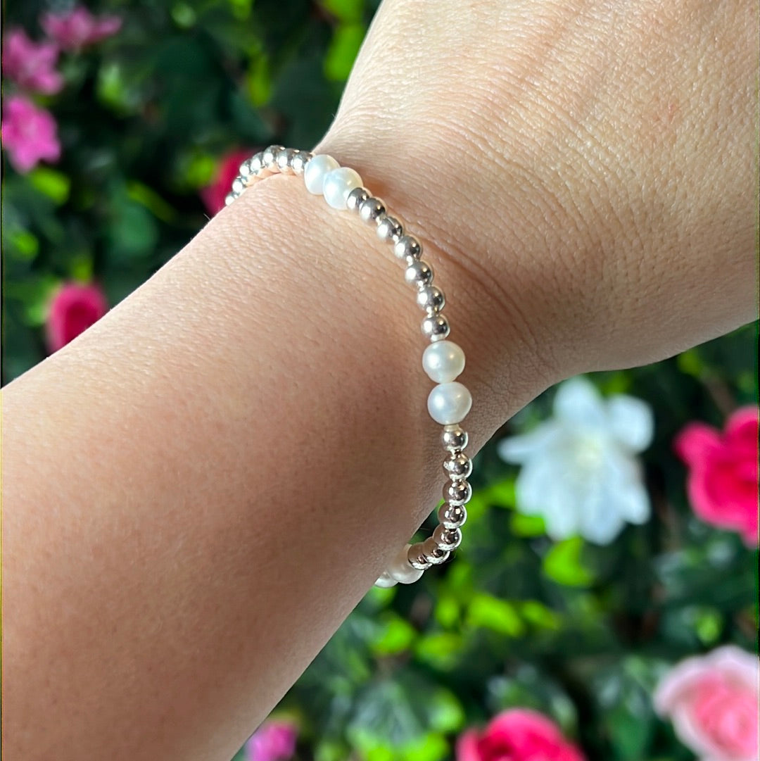 Stretchy Freshwater Pearl 925 Sterling Silver Bracelet - 10 Large Pearls