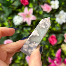 Load image into Gallery viewer, Flower Agate Tower Point
