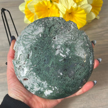 Load image into Gallery viewer, Moss Agate Druzy Disc Cookie
