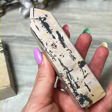 Load image into Gallery viewer, Picture Jasper Obelisk Tower Point
