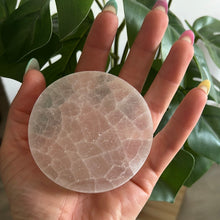Load image into Gallery viewer, Small Round Selenite Charging Plate
