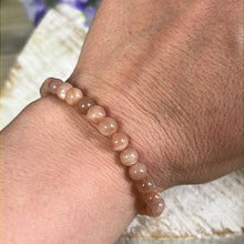 Load image into Gallery viewer, Peach Moonstone 6mm Bead Bracelet
