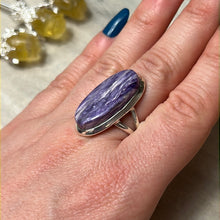 Load image into Gallery viewer, AA Charoite 925 Silver Ring - Size P

