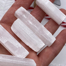 Load image into Gallery viewer, Raw chunk of Selenite Piece Tumble
