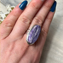 Load image into Gallery viewer, AA Charoite 925 Silver Ring - Size P
