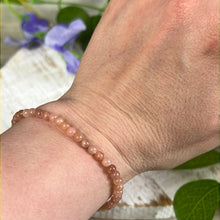 Load image into Gallery viewer, Peach Moonstone - 4mm Bead Bracelet
