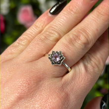 Load image into Gallery viewer, Amethyst Flower 925 Silver Ring -  Size P 1/2 - Q Facet cut
