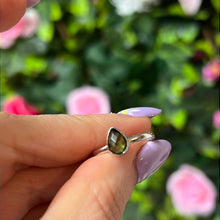 Load image into Gallery viewer, Green Tourmaline Facet 925 Silver Ring - Size L 1/2
