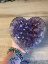 Load image into Gallery viewer, Large Amethyst Druzy Heart
