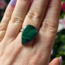 Load image into Gallery viewer, Malachite 925 Sterling Silver Ring -  Size Q
