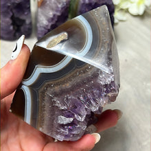 Load image into Gallery viewer, A Amethyst Agate Tower Points
