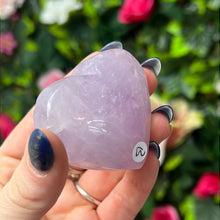 Load image into Gallery viewer, Lilac Amethyst Heart
