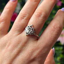 Load image into Gallery viewer, Lotus 925 Sterling Silver Ring
