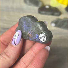 Load image into Gallery viewer, Purple Labradorite Lab Cloud
