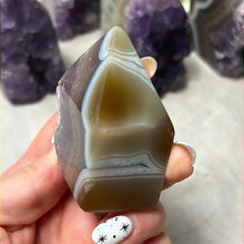 Load image into Gallery viewer, A Amethyst Agate Tower Points
