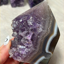 Load image into Gallery viewer, A Amethyst Agate Tower Points
