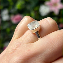 Load image into Gallery viewer, AA Facet Moonstone 925 Sterling Silver Ring - Size M 1/2
