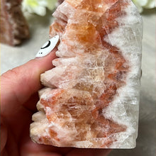 Load image into Gallery viewer, Druzy Sunstone Orchid and Orange Calcite Tower Points
