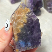 Load image into Gallery viewer, A Amethyst Agate Tower Points
