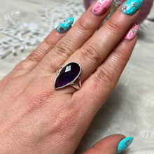 Load image into Gallery viewer, Amethyst Facet 925 Sterling Silver Ring - Size P 1/2
