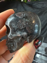 Load image into Gallery viewer, Arfvedsonite Skull (garnet)
