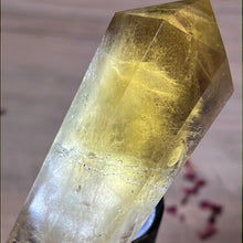 Load image into Gallery viewer, Statement Smoky Citrine Wand
