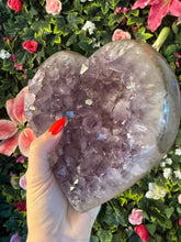 Load image into Gallery viewer, Large Amethyst Druzy Heart
