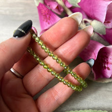 Load image into Gallery viewer, AA Peridot Bracelet - 4mm
