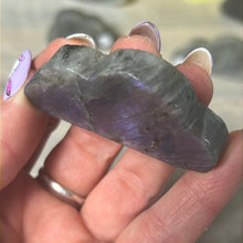 Load image into Gallery viewer, Purple Labradorite Lab Cloud
