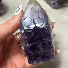 Load image into Gallery viewer, A Amethyst Agate Tower Points
