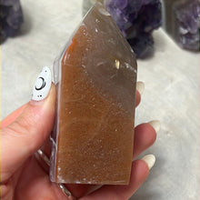 Load image into Gallery viewer, A Amethyst Agate Tower Points
