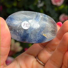 Load image into Gallery viewer, Rare AA Kyanite in Clear Quartz Palm

