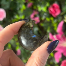 Load image into Gallery viewer, Lab Labradorite Moon
