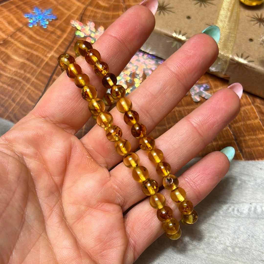 Amber Flower Bead Bracelet