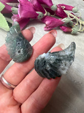 Load image into Gallery viewer, Moss Agate Angel wings
