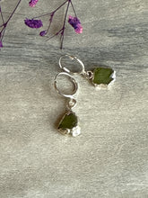 Load image into Gallery viewer, Peridot Raw Slice Hoop 925 Sterling Silver Earrings
