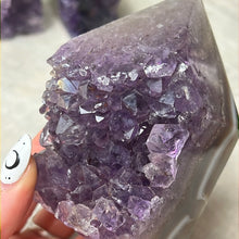 Load image into Gallery viewer, A Amethyst Agate Tower Points
