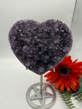 Load image into Gallery viewer, Stunning Amethyst Druzy Heart
