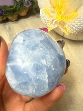 Load image into Gallery viewer, Chunky Blue Calcite Palm Pebble
