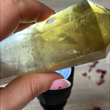 Load image into Gallery viewer, Statement Smoky Citrine Wand
