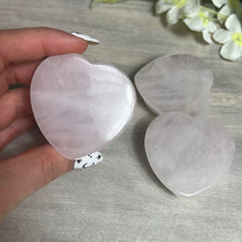 Load image into Gallery viewer, Rose Quartz Heart Phone pop sock socket
