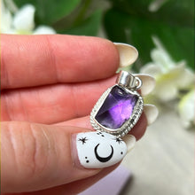 Load image into Gallery viewer, Amethyst Raw - 925 Sterling Silver Pendant
