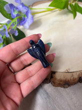 Load image into Gallery viewer, Angel - sodalite
