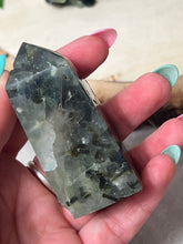 Load image into Gallery viewer, Druzy Prehnite Tower
