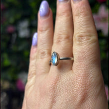 Load image into Gallery viewer, Moonstone 925 Sterling Silver Ring -  Size Z + 1
