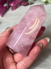 Load image into Gallery viewer, Rose Quartz Tower Point
