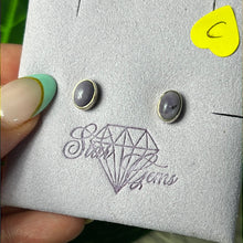 Load image into Gallery viewer, Tiffany 925 Sterling Studs
