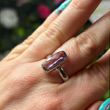 Load image into Gallery viewer, Amethyst Facet 925 Sterling Silver Ring - Size S 1/2
