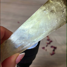 Load image into Gallery viewer, Statement Smoky Citrine Wand
